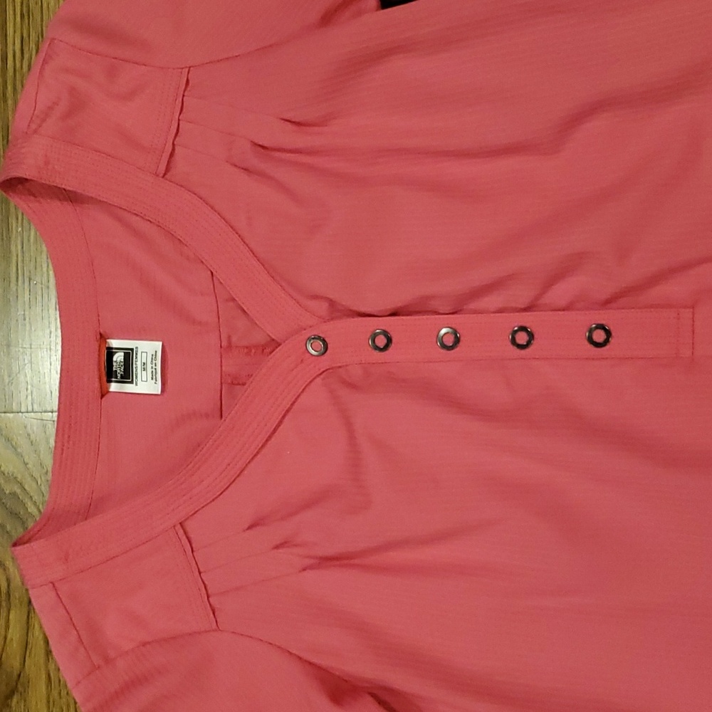 Womens The North Face bright pink nylon top size M - Picture 2 of 6